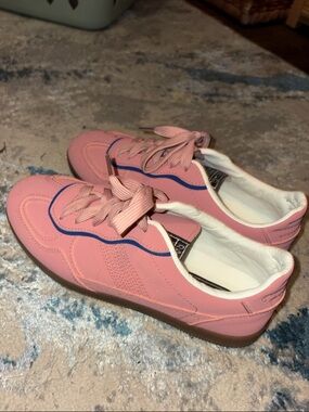 RACHEL Rachel Roy Pink Athletic Sneakers with Blue Trim